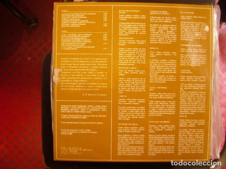 Discos de vinilo: MILLADOIRO- A GALICIA DE MAELOC. LP. - Foto 2