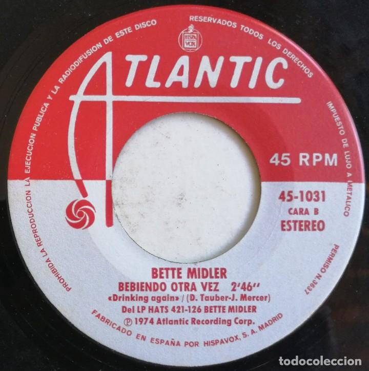 Discos de vinilo: Bette Midler. En Forma, Atlantic 45-1031 - Foto 4