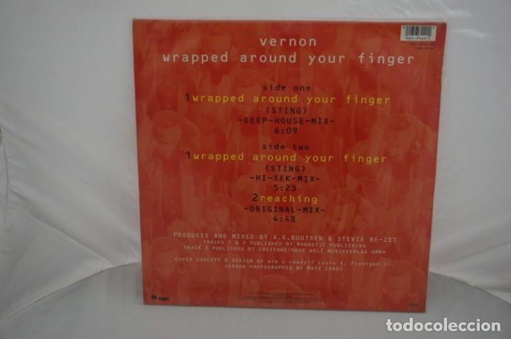 Discos de vinilo: VINILO 12&acute;&acute; - MAXI-SINGLE - VERNON - WRAPPED AROUND YOUR FINGER - Foto 3