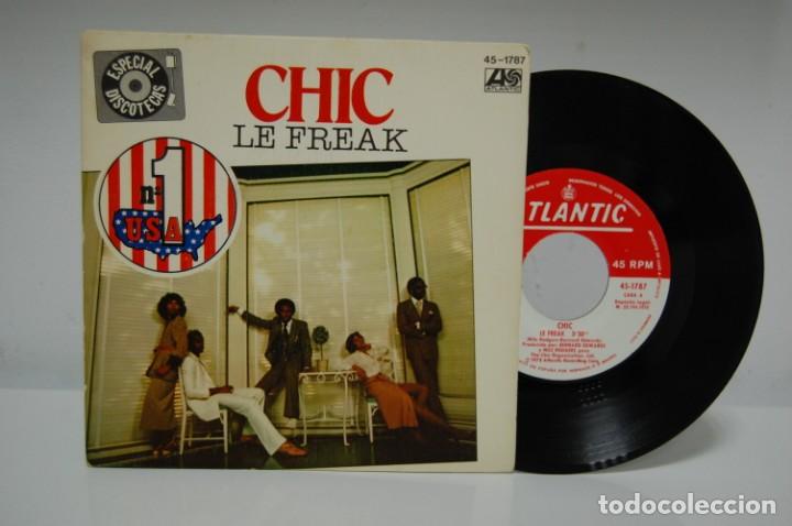 Discos de vinilo: CHIC -LE FREAK- - Foto 3