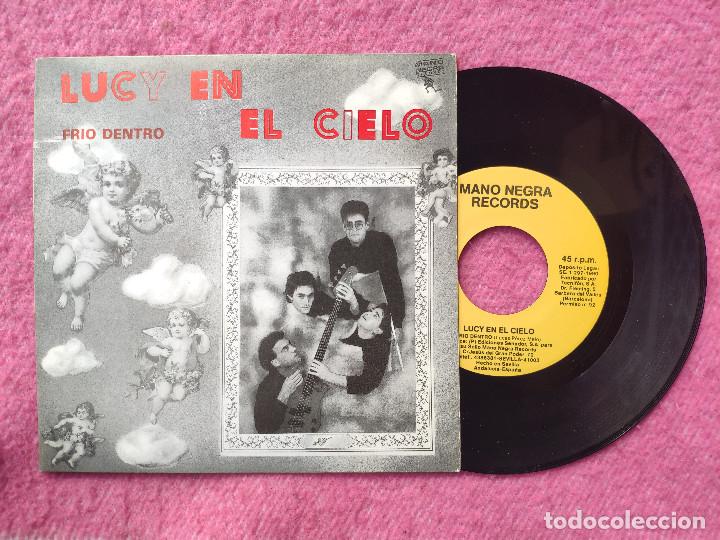 Disques de vinyle: SINGLE LUCY EN EL CIELO - Frio dentro - D-0238 - PROMO press (NM/NM) 1-Sided
