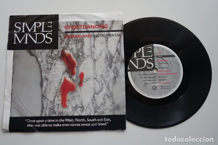 Discos de vinilo: SIMPLE MINDS: Ghostdancing. Single vinilo 7&rdquo; original UK - Foto 1