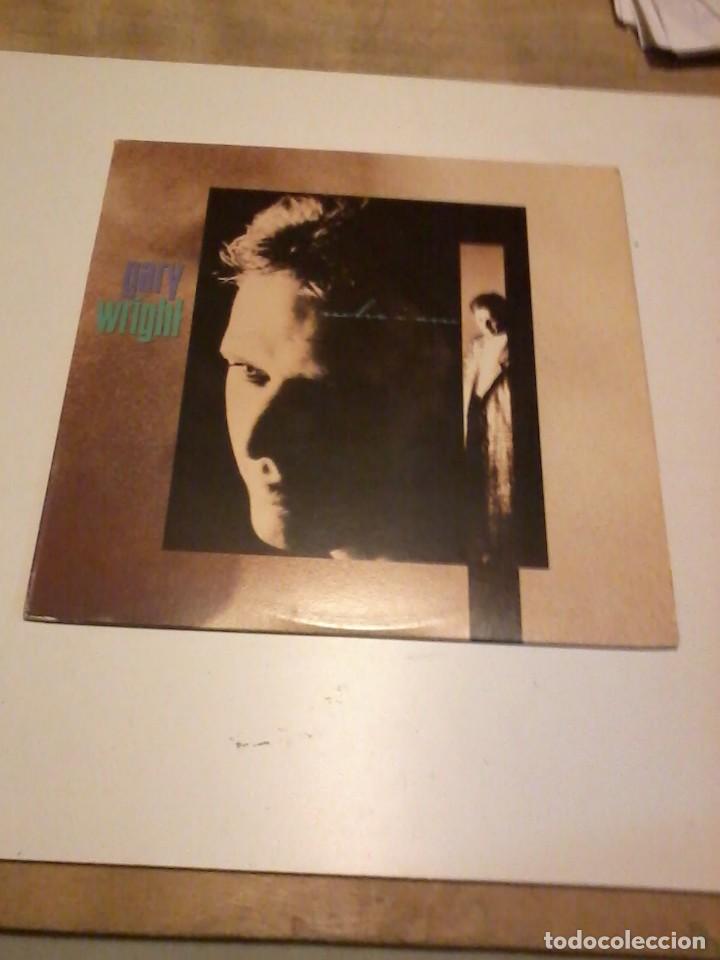 Discos de vinilo: Gary Wright LP Who I am Usa.1988 letras - Foto 1