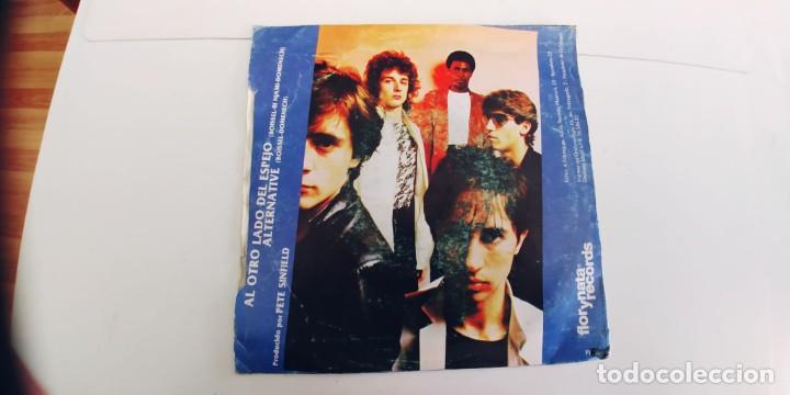 Discos de vinilo: LEMO-SINGLE AL OTRO LADO DEL ESPEJO-LETRAS - Foto 2