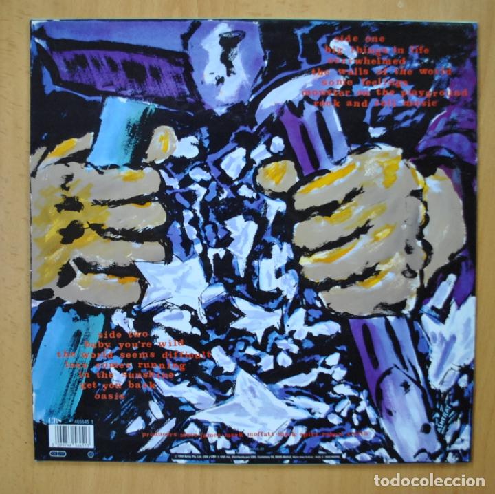 Discos de vinilo: MENTAL AS ANYTHING - CYCLONE RAYMOND - LP - Foto 2