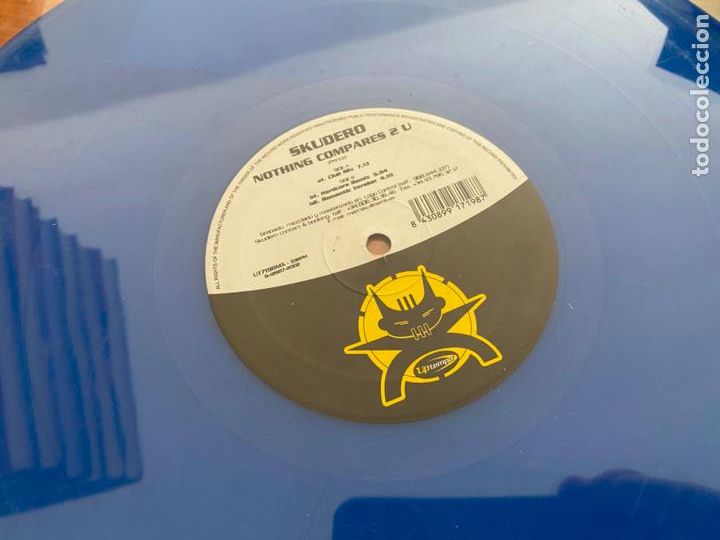 Discos de vinilo: SKUDERO NOTHING COMPARES 2 U MAXI (B-23) - Foto 2