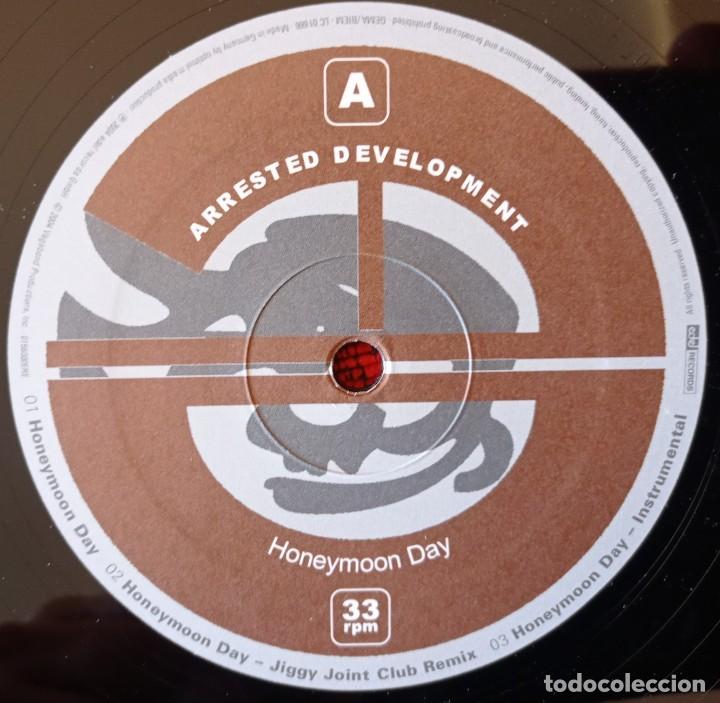 Discos de vinilo: ARRESTED DEVELOPMENT ** Honeymoon Day ** ORIGINAL 2004 MAXI SINGLE VINILO - Foto 3