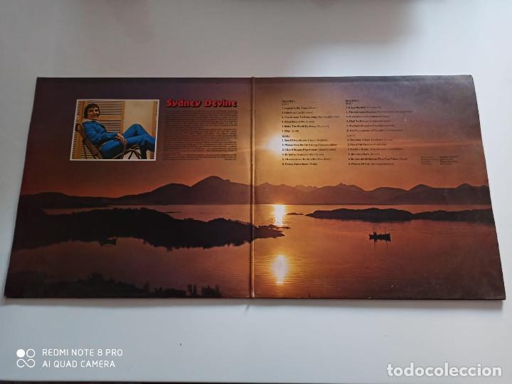 Discos de vinilo: Sydney Devine - Doubly Devine (2xLP, Album) - Foto 2