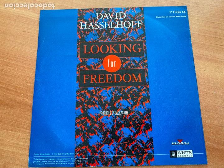 Discos de vinilo: DAVID HASSELHOFF (LOOKING FOR FREEDOM) SINGLE ESPA&Ntilde;A 1988 (EPI22) - Foto 3