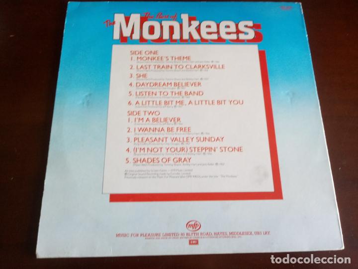 Discos de vinilo: THE MONKEES - THE BEST - LP - 1981 - Foto 2