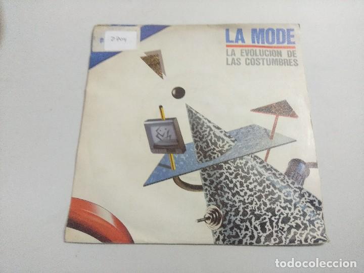 Discos de vinilo: LA MODE/LA EVOLUCION DE LAS CONSTUMBRES/SINGLE. - Foto 1