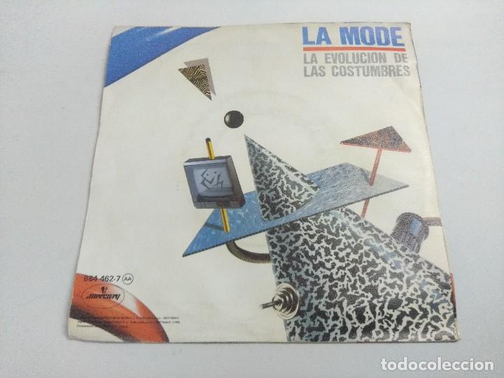 Discos de vinilo: LA MODE/LA EVOLUCION DE LAS CONSTUMBRES/SINGLE. - Foto 3