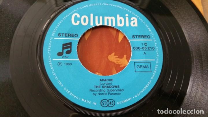 Discos de vinilo: Single THE SHADOWS APACHE WONDERFUL LAND COLUMBIA GERMANY - Foto 4