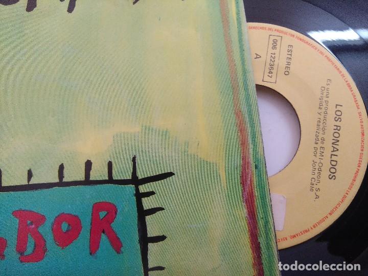 Discos de vinilo: LOS RONALDOS/SABOR SALADO/SINGLE. - Foto 2