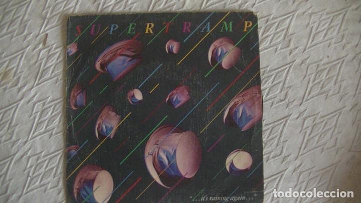 Discos de vinilo: SG Supertramp &lrm;&ndash; ...Its Raining Again... Single 1982 - Foto 1
