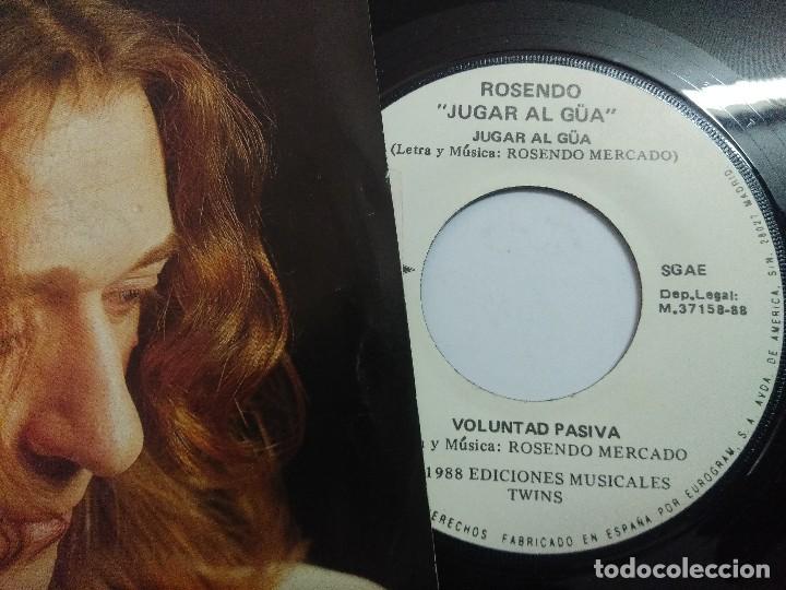 Discos de vinilo: ROSENDO/JUGAR AL AGUA/SINGLE. - Foto 2
