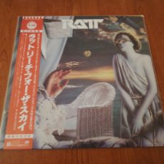 Discos de vinilo: VINILO EDICIÓN JAPONESA DEL LP DE RATT REACH FOR THE SKY - LEER COND.VENTA POR FAVOR. Lote 253907340