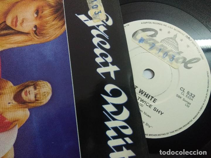Discos de vinilo: GREAT WHITE/ONCE BITTEN TWICE SHY/SINGLE. - Foto 2