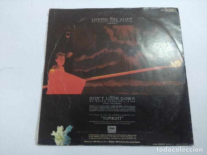 Discos de vinilo: DAVID BOWIE/LOVING THE ALIEN/SINGLE. - Foto 3