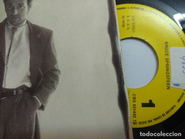 Discos de vinilo: BRUCE SPRINGSTEEN/ONE STEP UP/SINGLE PROMOCIONAL. - Foto 2