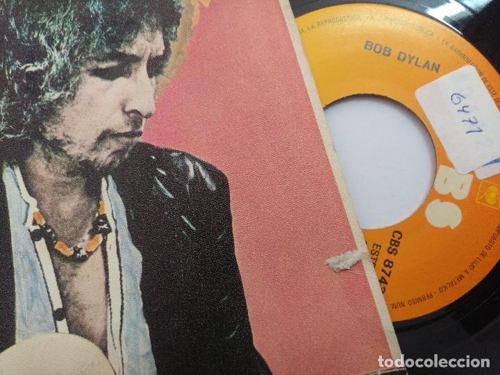 Discos de vinilo: BOB DYLAN/SAVED/SINGLE. - Foto 2