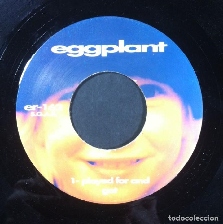 Discos de vinilo: EGGPLANT - Crushed By Ale - SINGLE 1995 - ELEPHANT - Foto 1