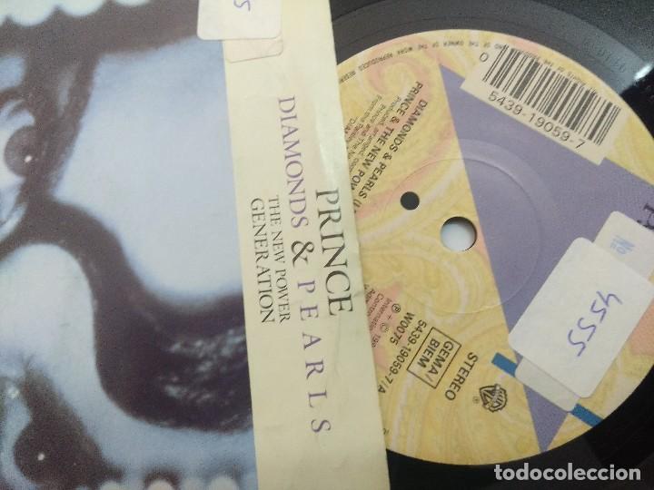 Discos de vinilo: PRINCE/DIAMONS & PEARLS/SINGLE. - Foto 2