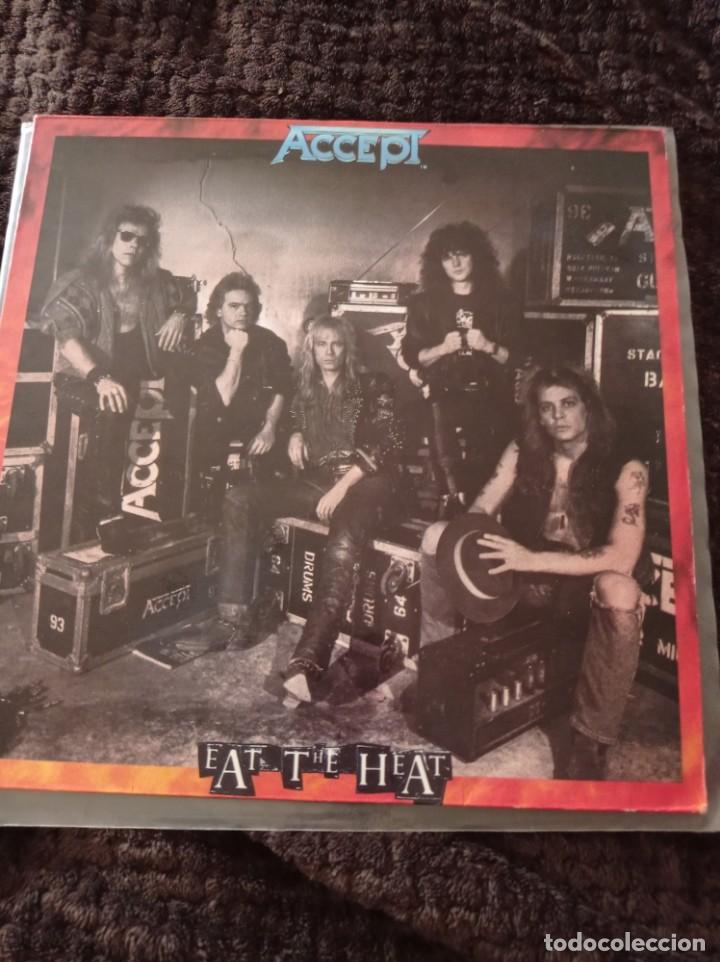 Discos de vinilo: ACCEPT - EAT THE HEAT LP - Foto 1