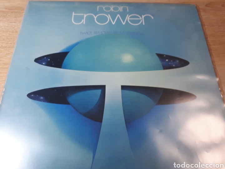Discos de vinilo: ROBIN TROWER TWICE REMOVED FROM YESTERDAY - Foto 1