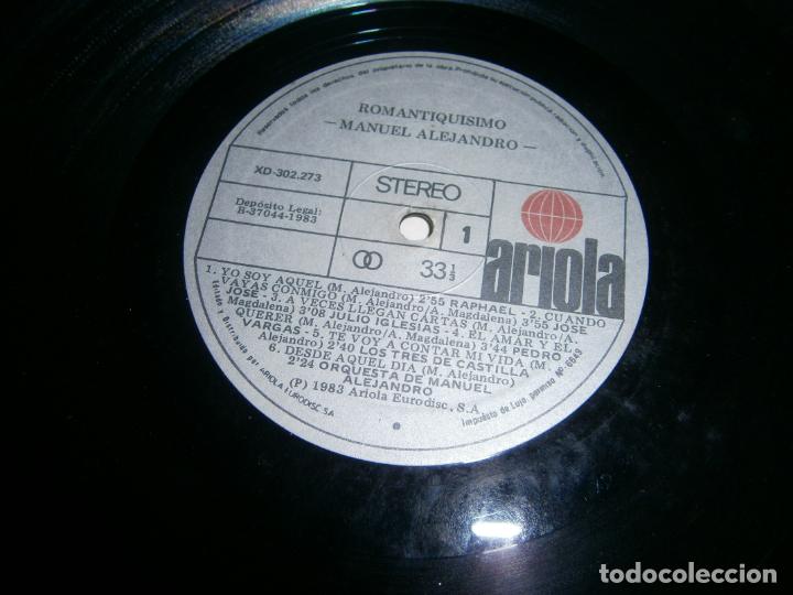 Discos de vinilo: ANTIGUO DISCO VINILO - ROMANTIQUISIMO - MANUEL ALEJANDRO - Foto 2