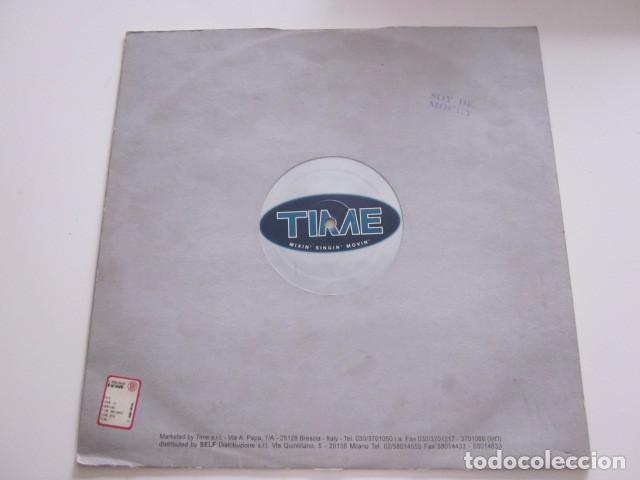 Discos de vinilo: Boy George - Love Is Leaving (12&rdquo;) - Foto 2