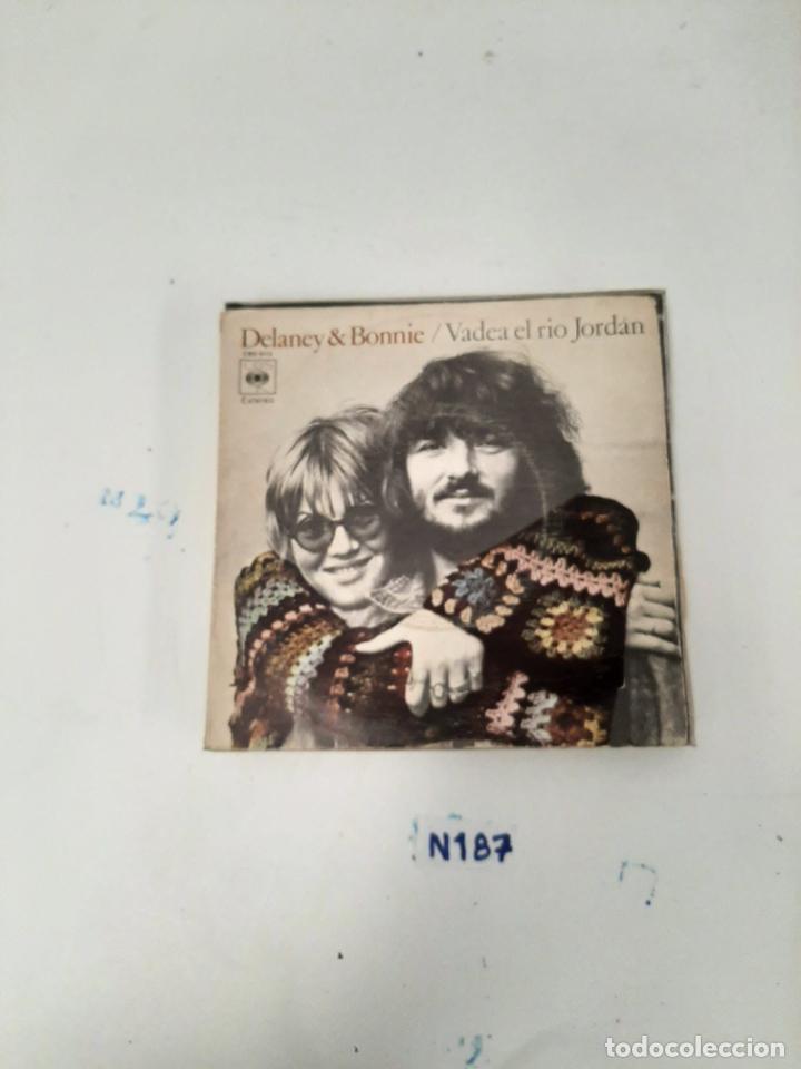 Discos de vinilo: Vadear el r&iacute;o jordan - Foto 1