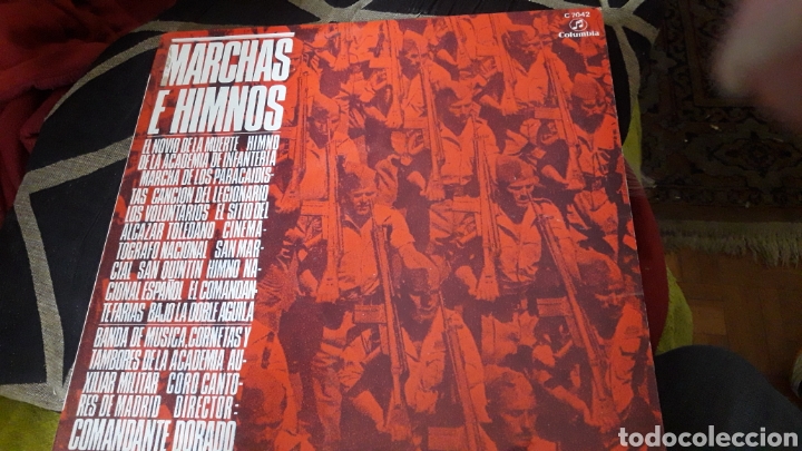 Discos de vinil: Marchas e Himnos, a estrenar