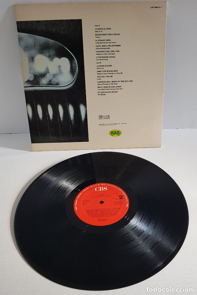Discos de vinilo: LA NOCHE ES JOVEN - Foto 2