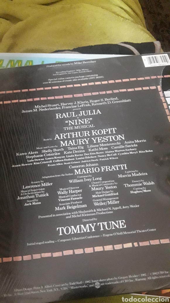 Discos de vinilo: Vinilo, Ra&uacute;l Julia, en NINE, a estrenar - Foto 2