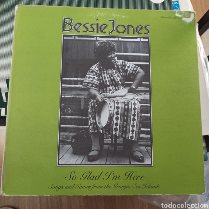 Disques de vinyle: Bessie Jones &lrm;&ndash; So Glad I'm Here (Rounder Records, US, 1975)