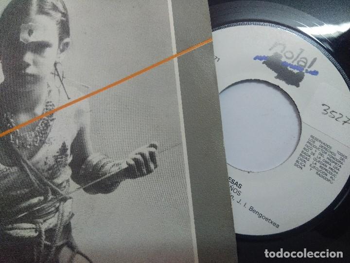 Discos de vinilo: 21 JAPONESAS/HOMBRE DE LA SELVA/SINGLE. - Foto 2