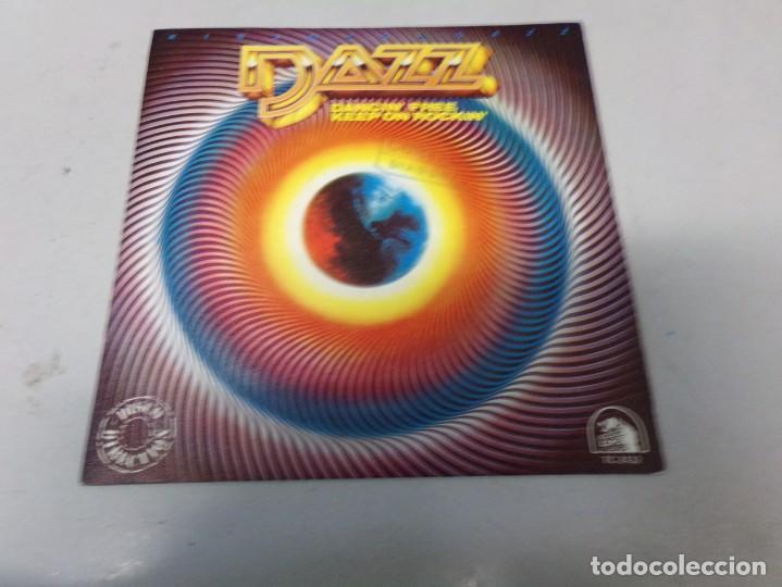 Discos de vinilo: KINSMAN DAZZ - DANCIN&acute; FREE / KEEP ON ROCKIN&acute; - SINGLE - Foto 1
