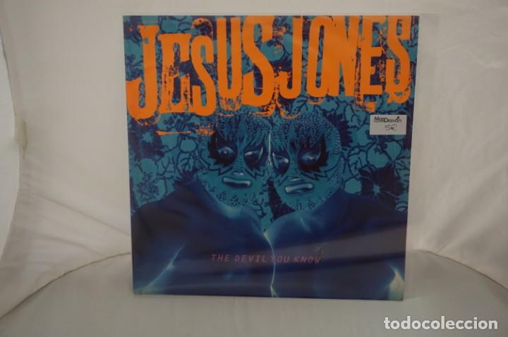Discos de vinilo: # VINILO 12&acute;&acute; - MAXI-SINGLE - JESUS JONES - THE DEVIL YOU KNOW - Foto 1