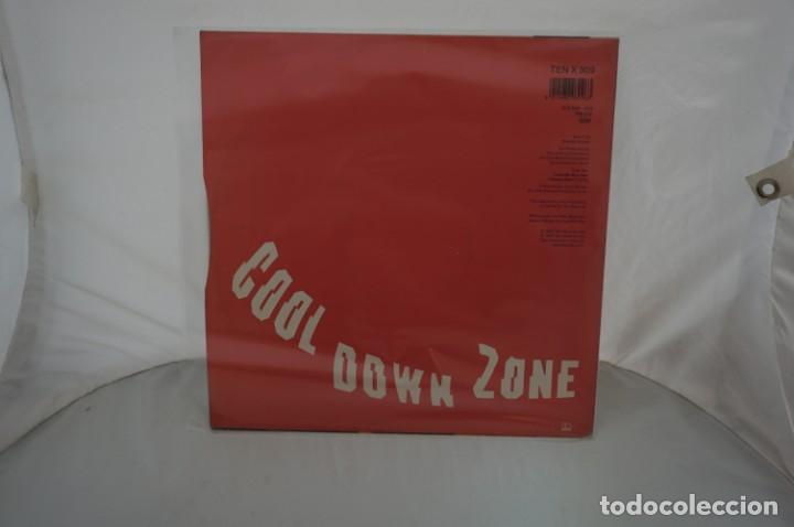 Discos de vinilo: # VINILO 12&acute;&acute; - MAXI-SINGLE - HEAVEN KNOW - COOL DOWN ZONE / 10 RECORDS - Foto 3