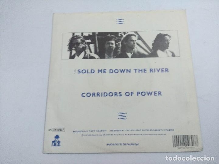 Discos de vinilo: THE ALARM/SOLD ME DOWN THE RIVER/SINGLE. - Foto 3