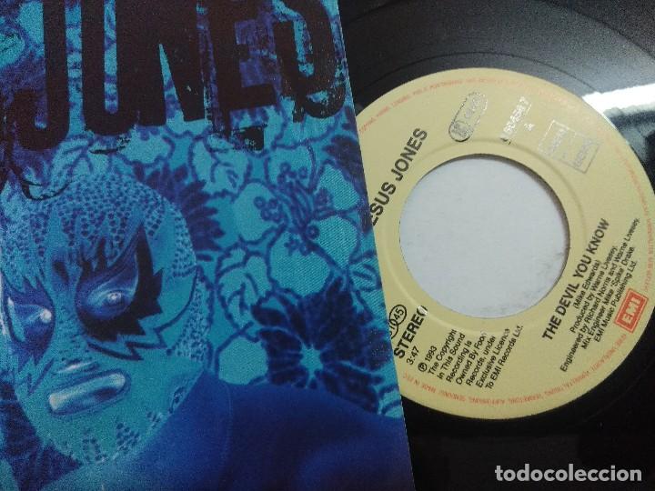 Discos de vinilo: JESUS JONES/THE DEVIL YOU KNOW/SINGLE. - Foto 2