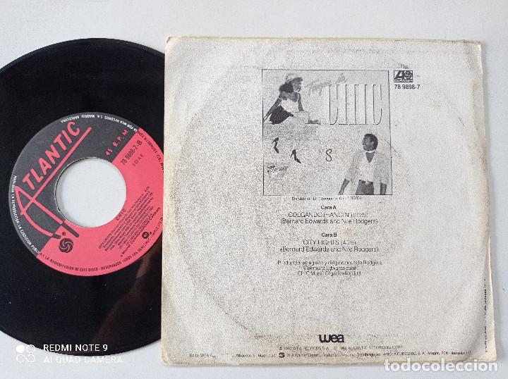 Discos de vinilo: CHIC - Colgando - SINGLEATLANTIC ESPA&Ntilde;A 1982 - Foto 2