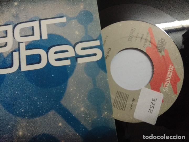 Discos de vinilo: THE SUGARCUBES/PLANET/SINGLE. - Foto 3