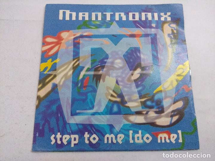 Discos de vinilo: MANTRONIX/STEP TO ME/SINGLE. - Foto 1