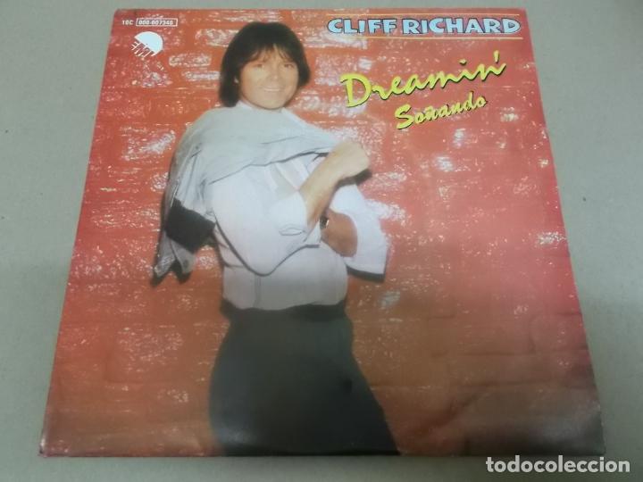 Discos de vinilo: CLIFF RICHARD (SINGLE) DREAMIN&rsquo; A&Ntilde;O 1980 - Foto 1