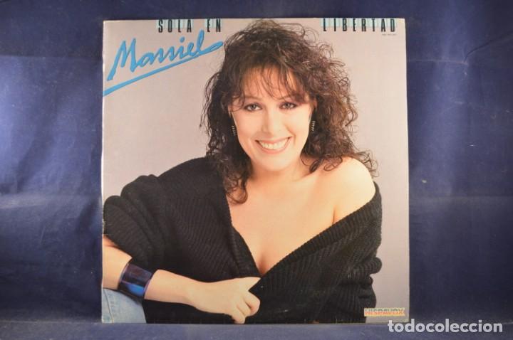 Discos de vinilo: MASSIEL &lrm;- SOLA EN LIBERTAD - LP - Foto 1