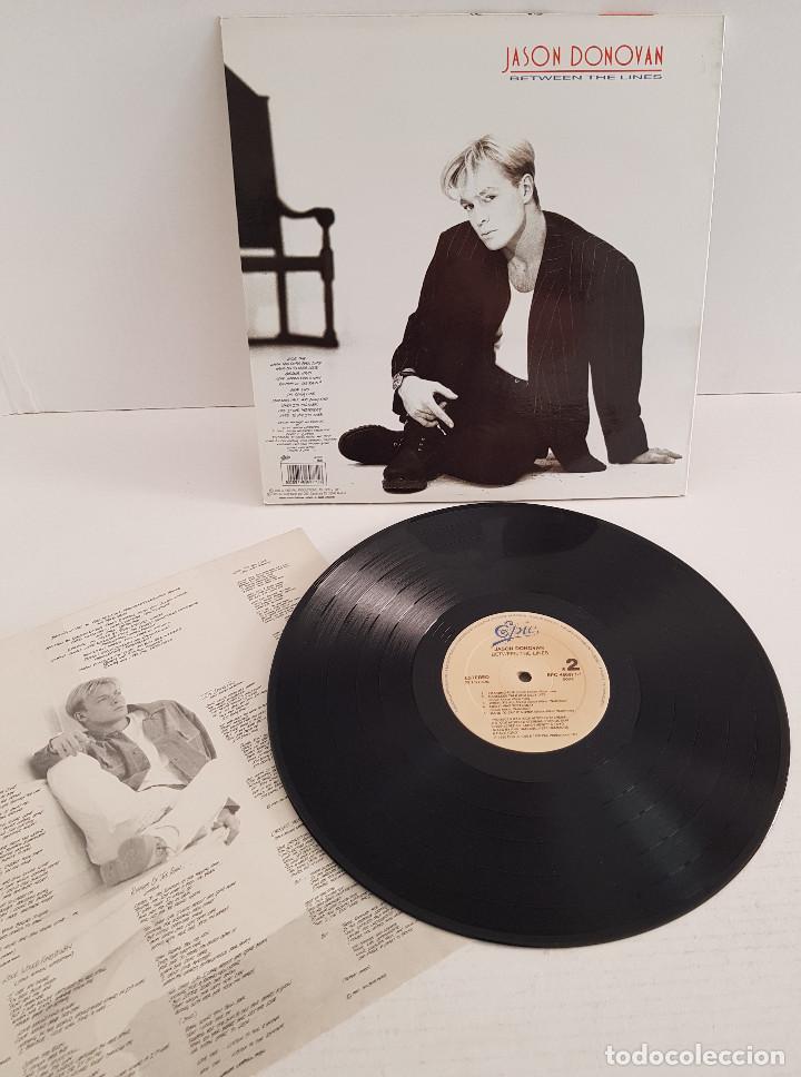 Discos de vinilo: JASON DONOVAN / BETWEEN THE LINES - Foto 2