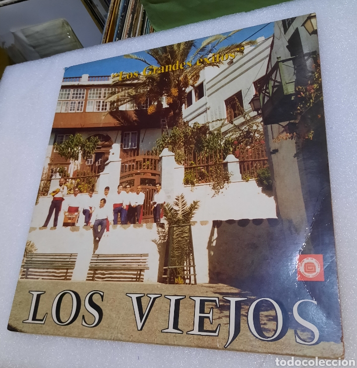 Discos de vinilo: Los viejos - grandes exitos - Foto 1