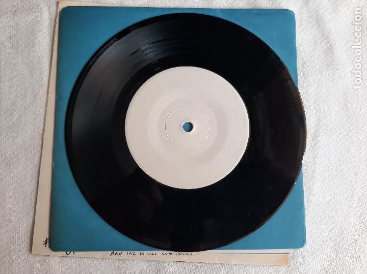 Discos de vinilo: S&Auml;TKYNUKKE -HULLUJEN KREMATORIO- (1987) EP 7&rdquo; - Foto 2